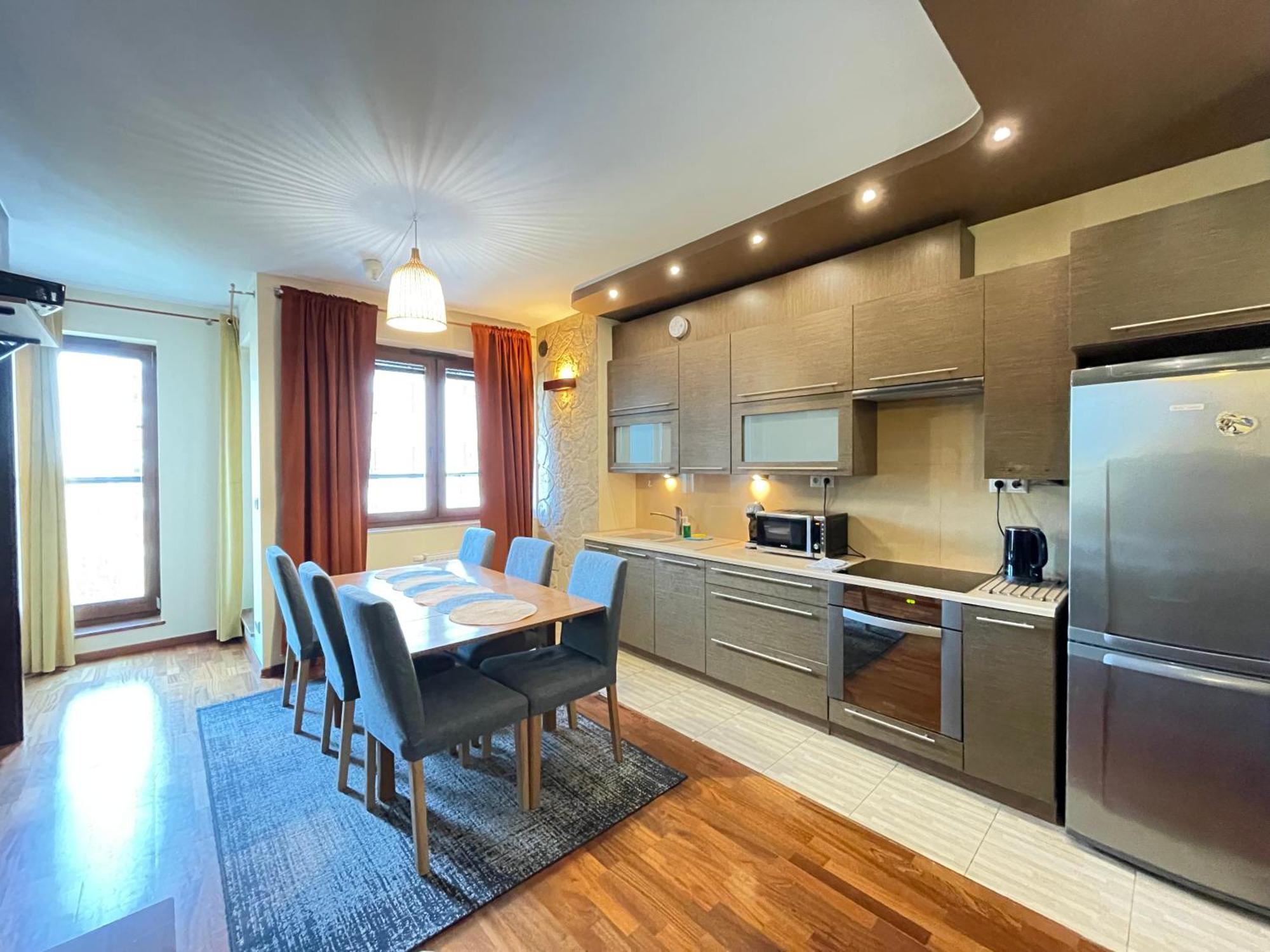 Superior Pulawska, 4 Rooms, 3 Bedrooms, Metro! Recepcion24h! Apartment Warschau